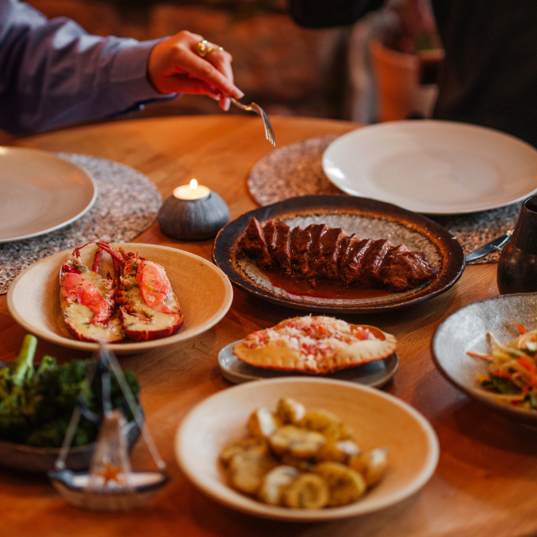 Best of Land & Sea Box